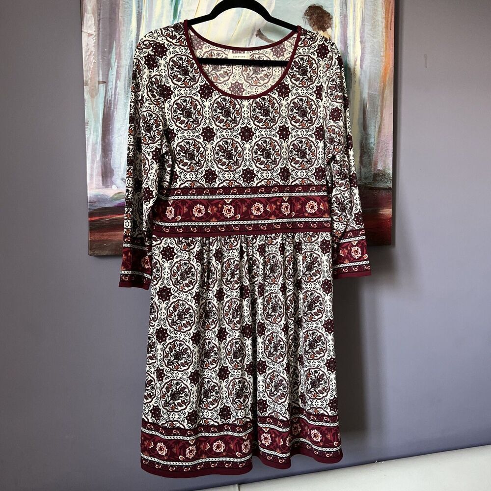 MAX STUDIO Sz L Mixed Print Sheath Dress Empire Wine Red Stretch Travel Knit💖